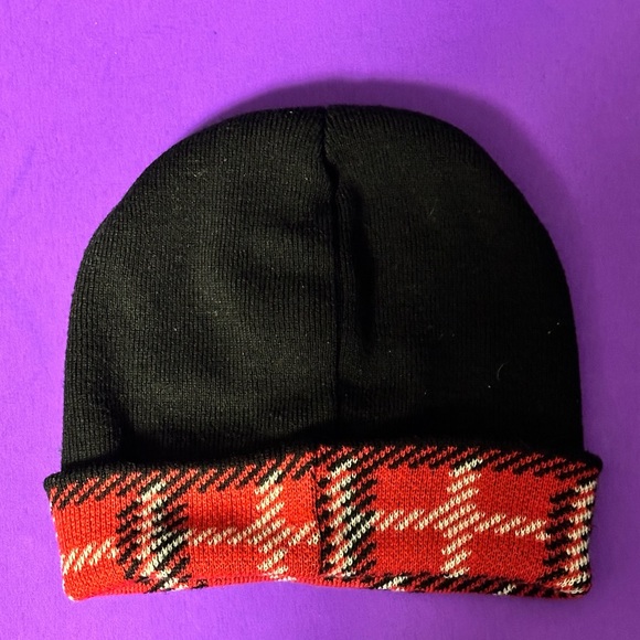 BEBE Knitted Winter Cap - Picture 2 of 4